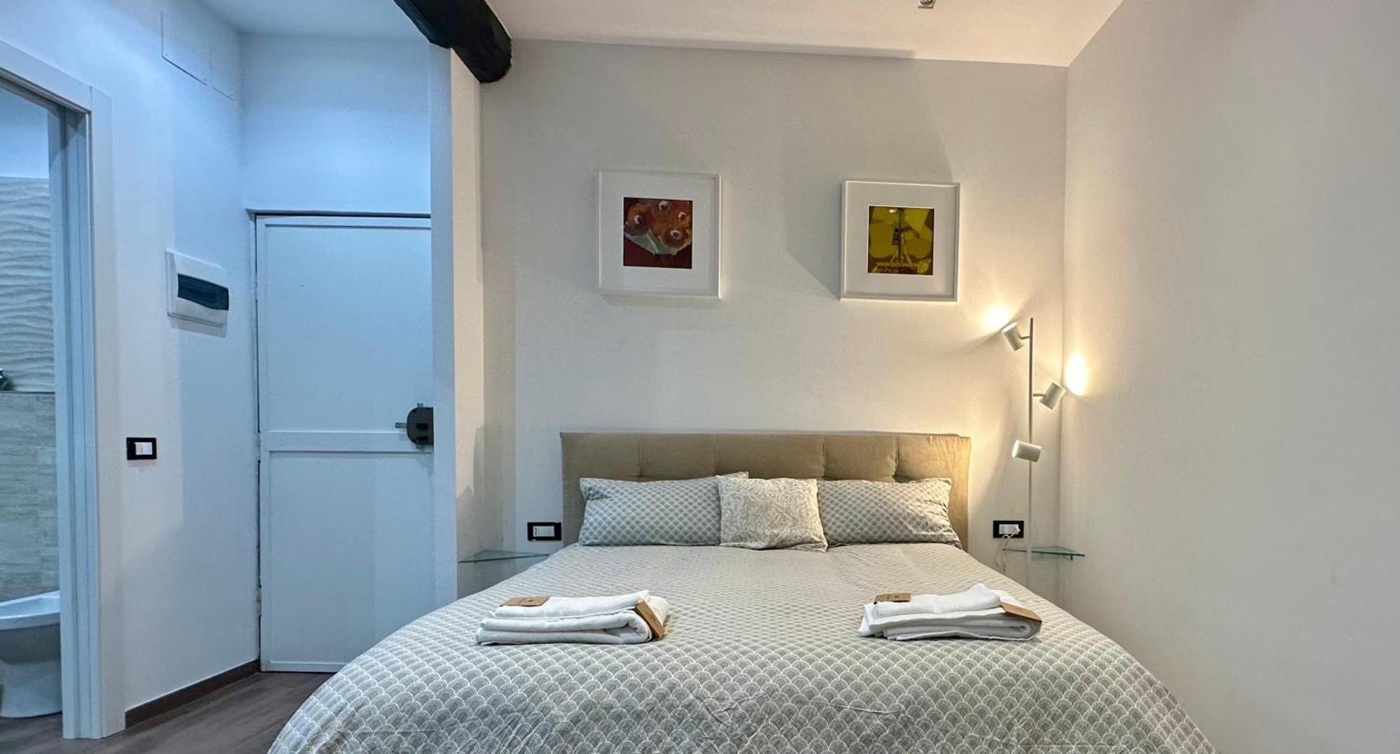 רומא Colosseo Design Apartament מראה חיצוני תמונה